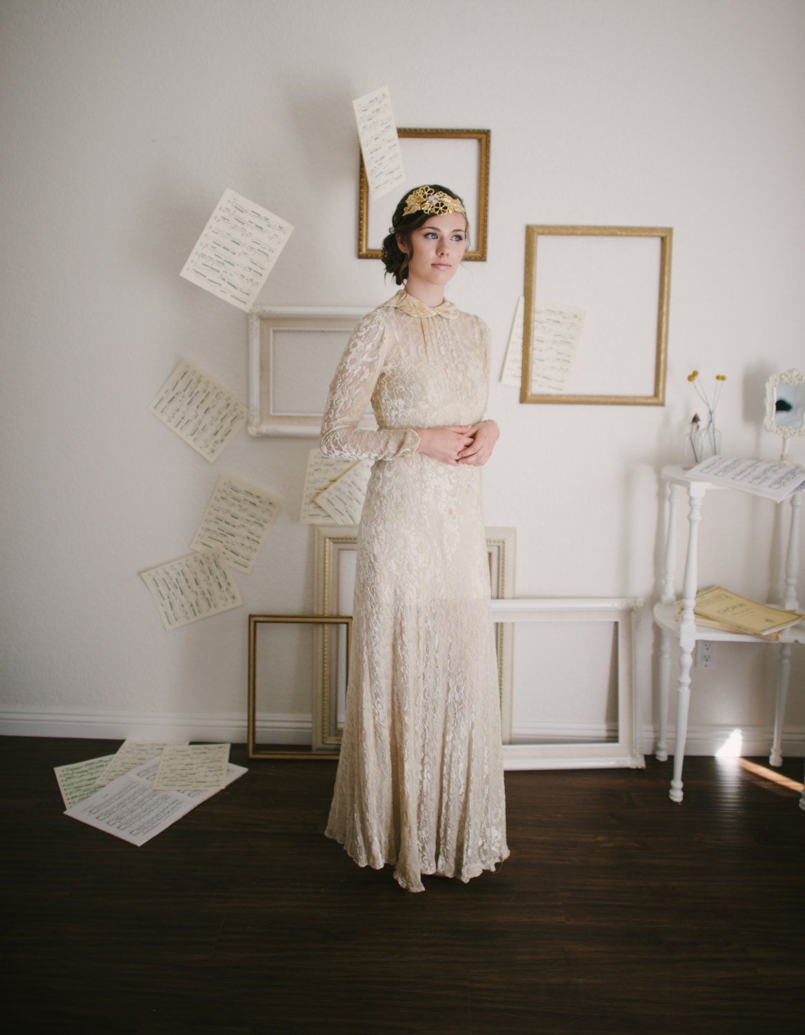 Vintage 1930s Velvet Floral Wedding Dress / Size XS Small / Gentle Fawn Wedding Dress