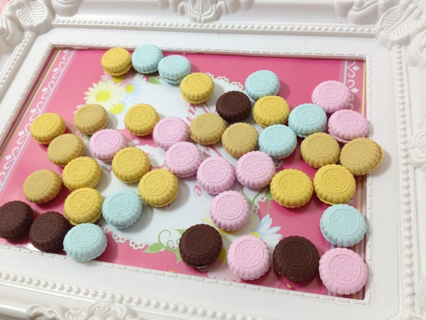 Miniature Food - Biscuit Round Mix Color 20pcs - 16mm For Sweet Deco, Charms, Dollhouse, Miniature - LOT031