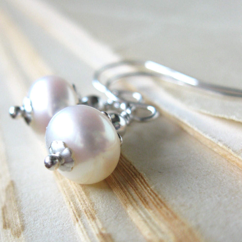 Pearl earrings Creamy white freshwater pearls in sterling silver Ivory bride wedding June Birthstone