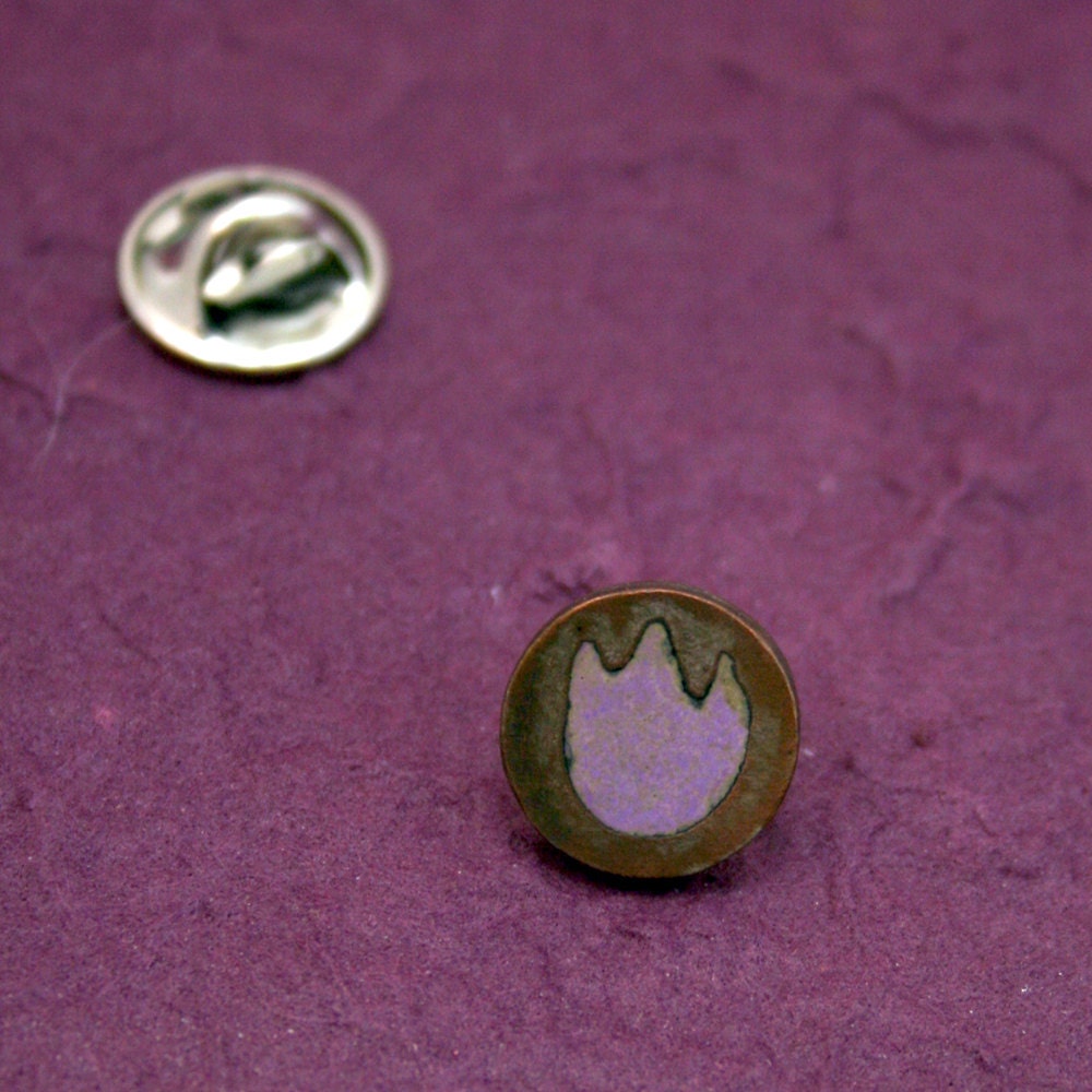 Tulip - Copper pin with lavender enamel inlay