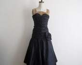 vintage party dress / black strapless dress / 80s vintage