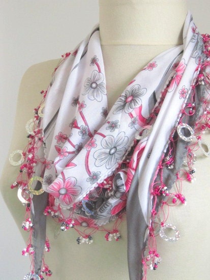 Traditional YEMENI Grey-Pink-Turkish Oya Scarf ..authentic, romantic, elegant, fashion
