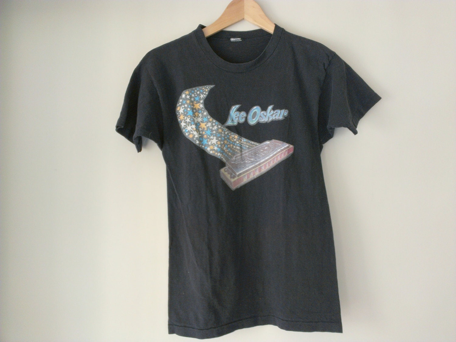 70s vintage men's XS Lee Oskar t-shirt