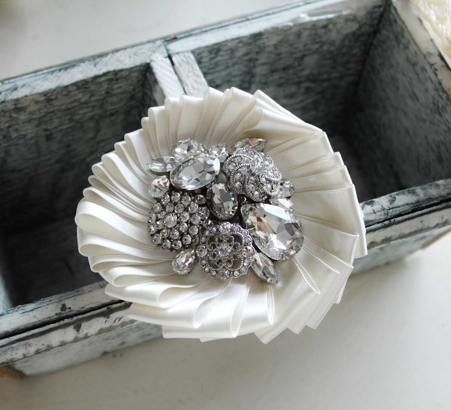 All That Glitters 20s Style Wedding Headpiece
