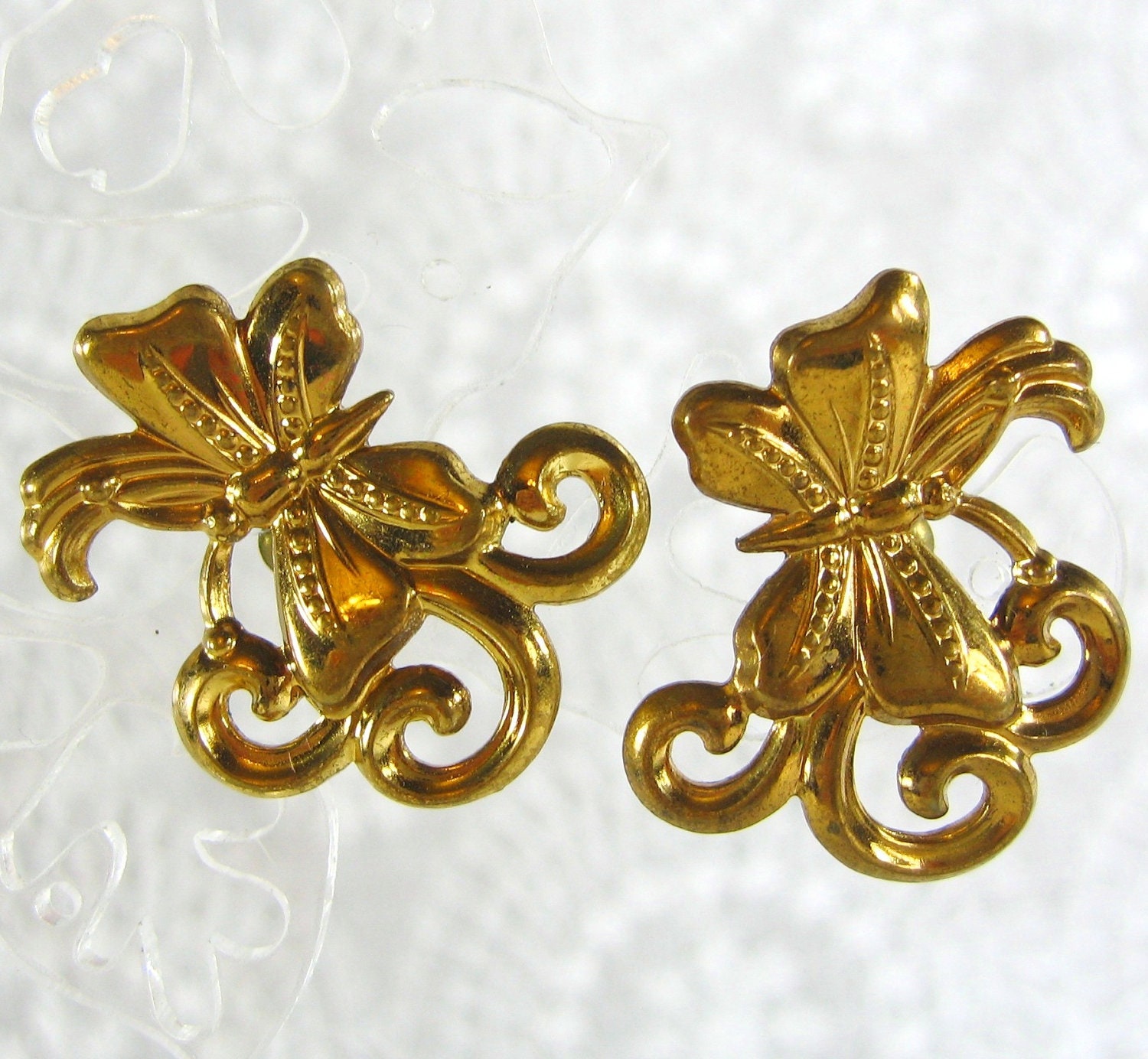 Vintage Gold Butterfly Earrings, Insect Bug Figural, Screw-backs, 1950s Mad Men, Spring Summer, Floral Nature Woodland, Costume Jewelry
