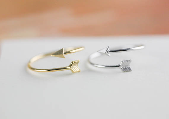 arrow ring in silver / gold