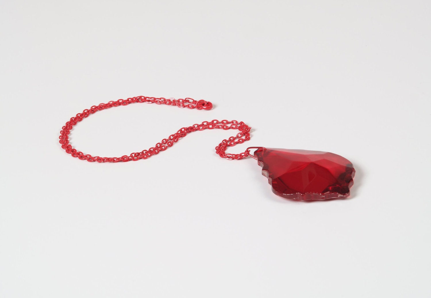 Red Crystal Pendant Necklace w/ Red Color Chain French Cut