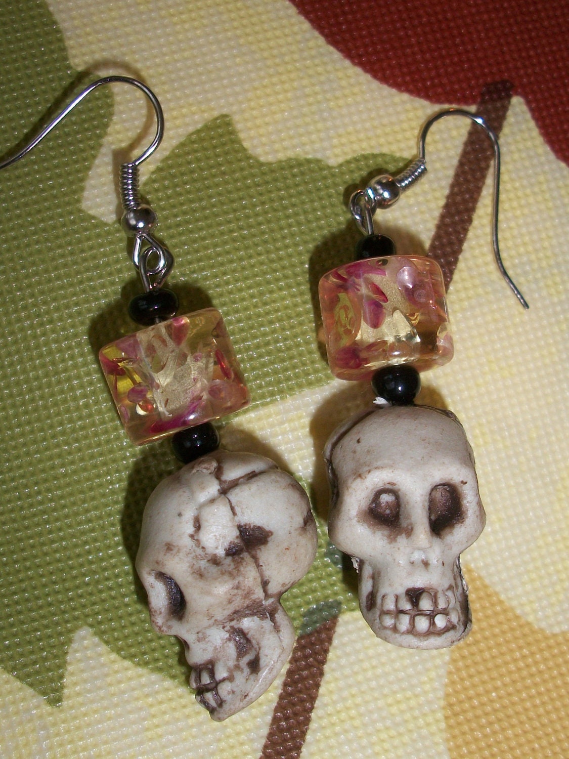Dangling Skull Earrings