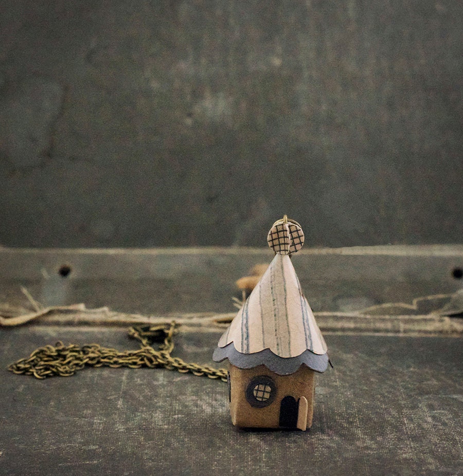 House Necklace