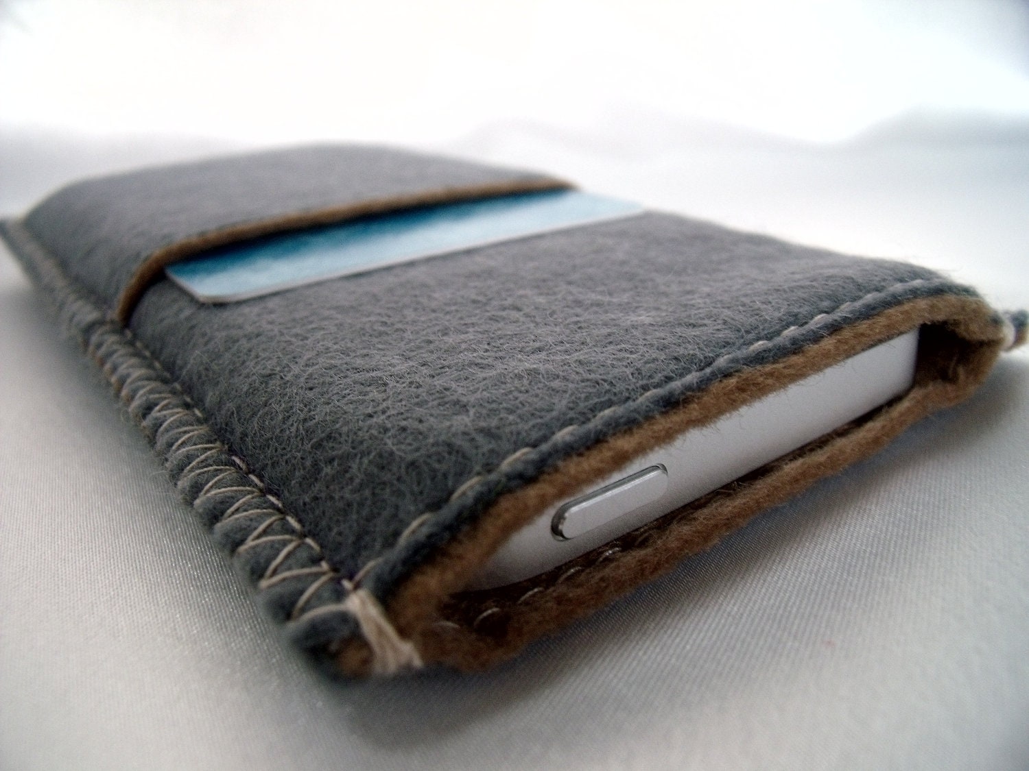 iPhone 5 pouch / iPhone 5 sleeve / iPhone 5 cover - Dark Grey and light brown