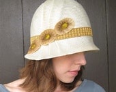 Straw Cloche Hat, 1920s Style, Ivory Womens Hat, Gold Trim, Size 7 1/4, Handmade Millinery, Daisy