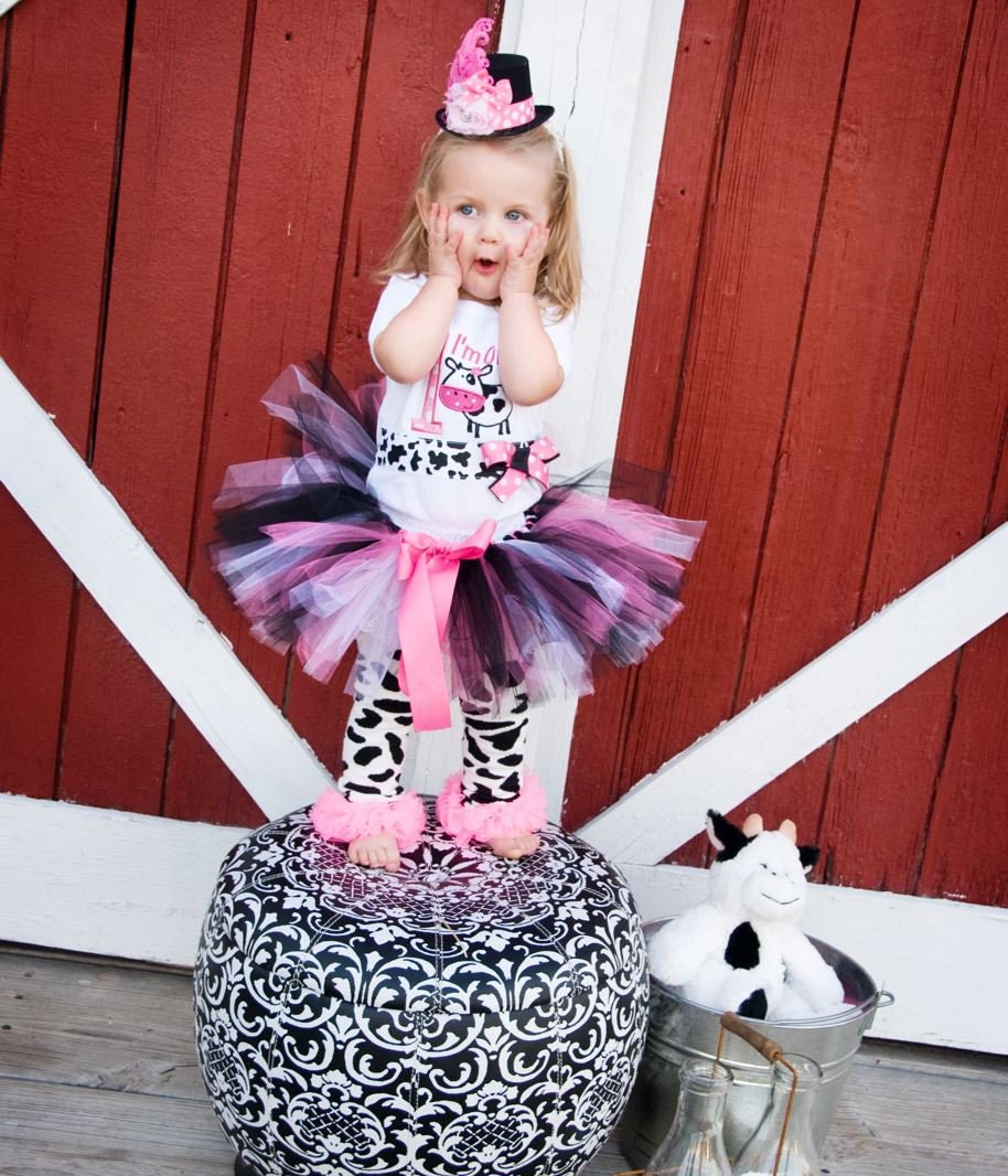 First Birthday Girl Outfit, Cow, Farm, Pink and Black, Bodysuit, Bloomers, Legwarmers