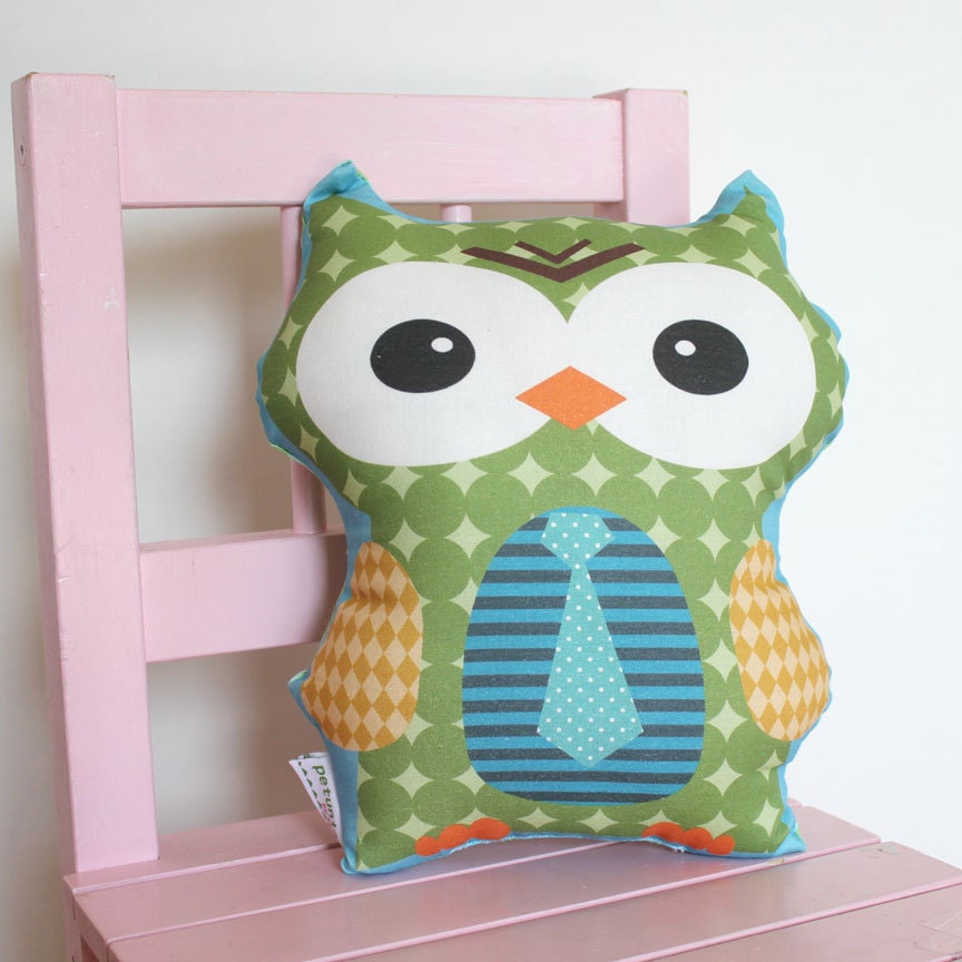 stuffed OWL PETUNIAS' Owl Pillow doll toy toddler baby kid child plush softie gift photo prop room decor unique cute present