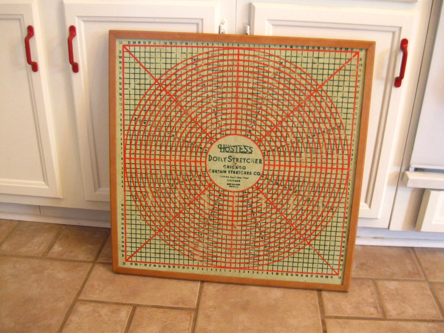 Vintage pin board doily stretcher red and green by StephieD