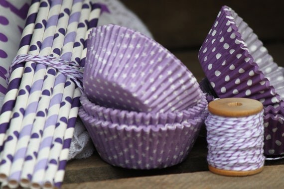 Lavender Stars Cupcake Liners - Set of 25 Standard Baking Cups Purple Violet Il_570xn