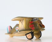 Vintage Airplane Planter - bellalulu