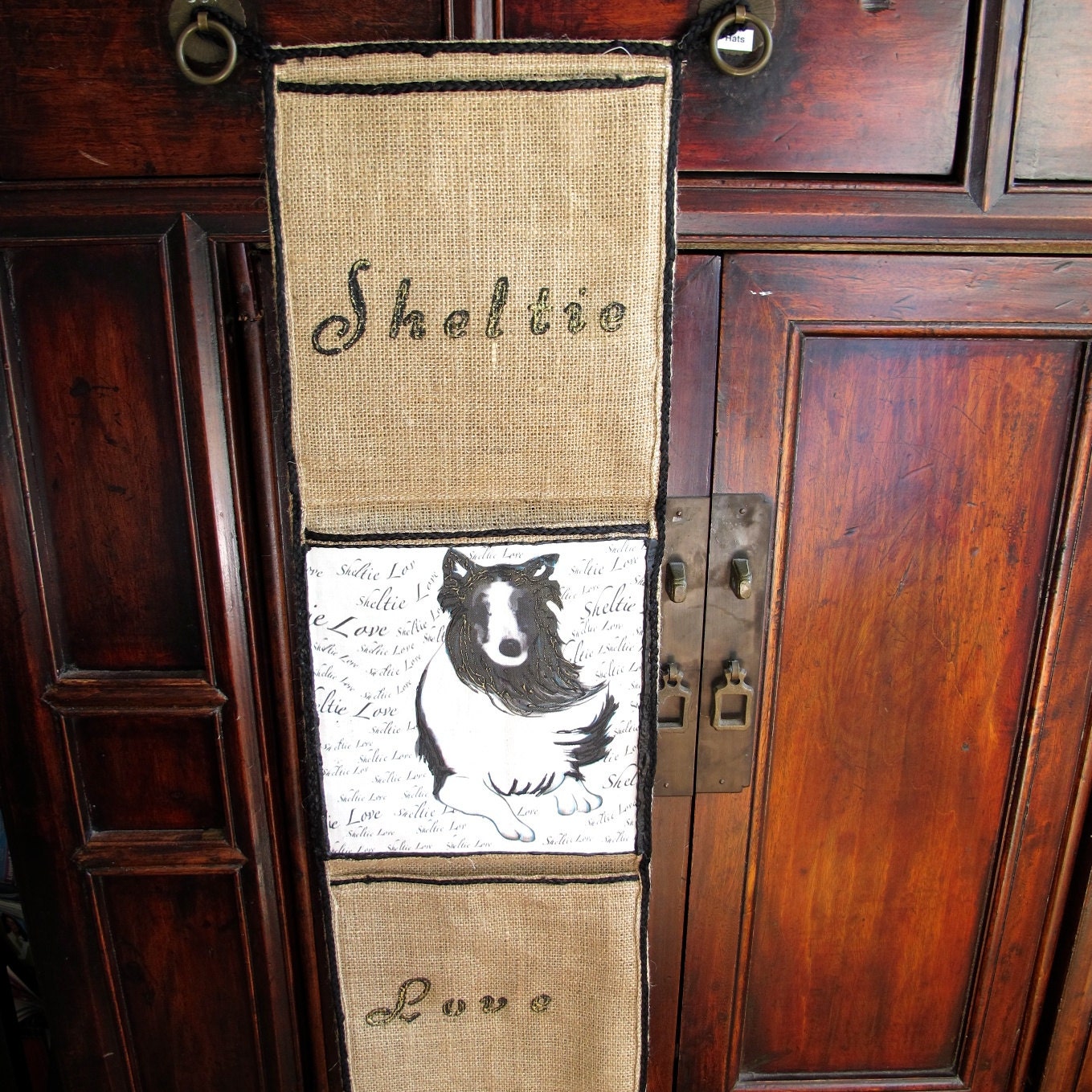 Burlap Sheltie Dog Wall Organizer Designer Series with Three pockets