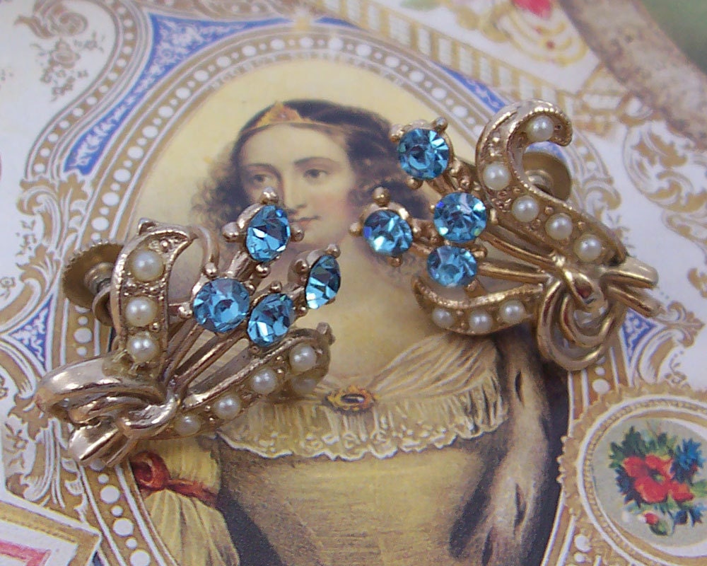 Vintage Aqua Rhinestone and Faux Pearl earrings ... circa 1940's ... SALE