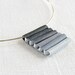 pendant necklace ombre gray - silver plated neck wire