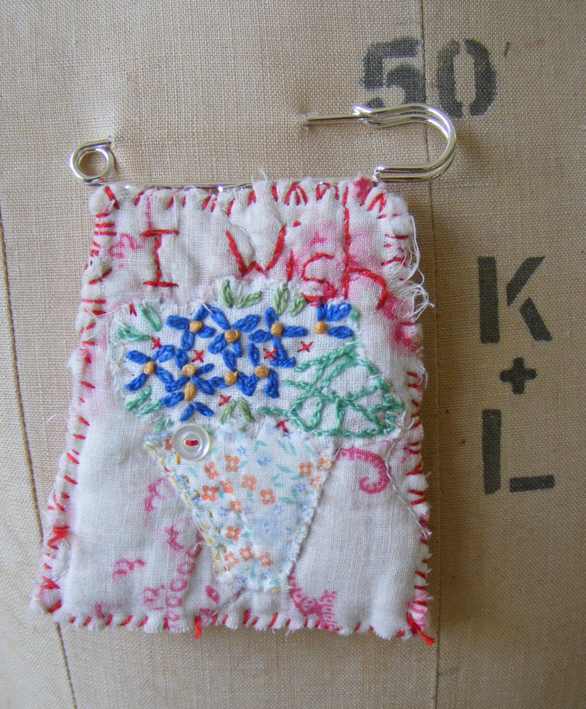 Handmade Brooch Textures and stitch . I wish.