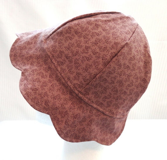 Baby Sun Hat / Toddler Sun Hat with Scalloped brim - Pink / Dusty Rose Print