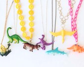Hippo Animal Necklace Charm with chain
- GallivantingGirls Hippo Animal Necklace Charm with chain
- GallivantingGirls