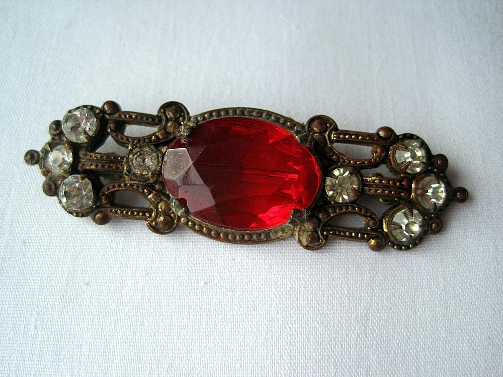 Vintage Brooch - Antique Art Deco
