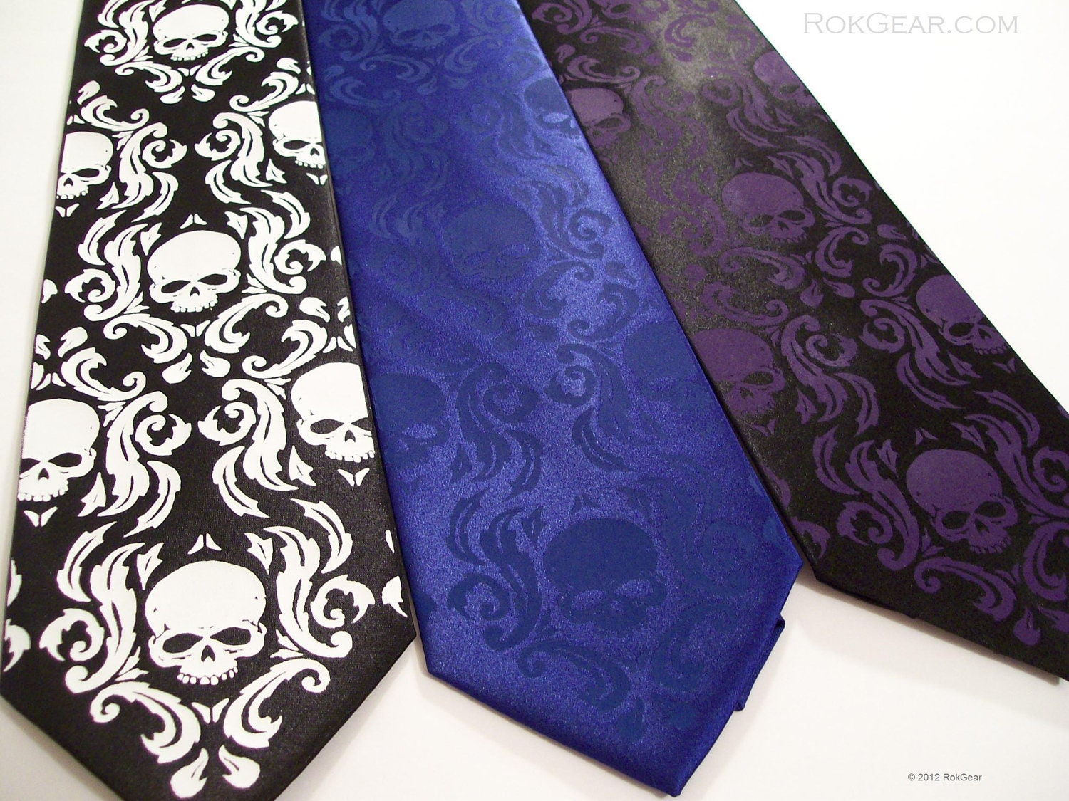 Men's necktie. Classic black and white damask design, skull tie Chronic Skull Damask design