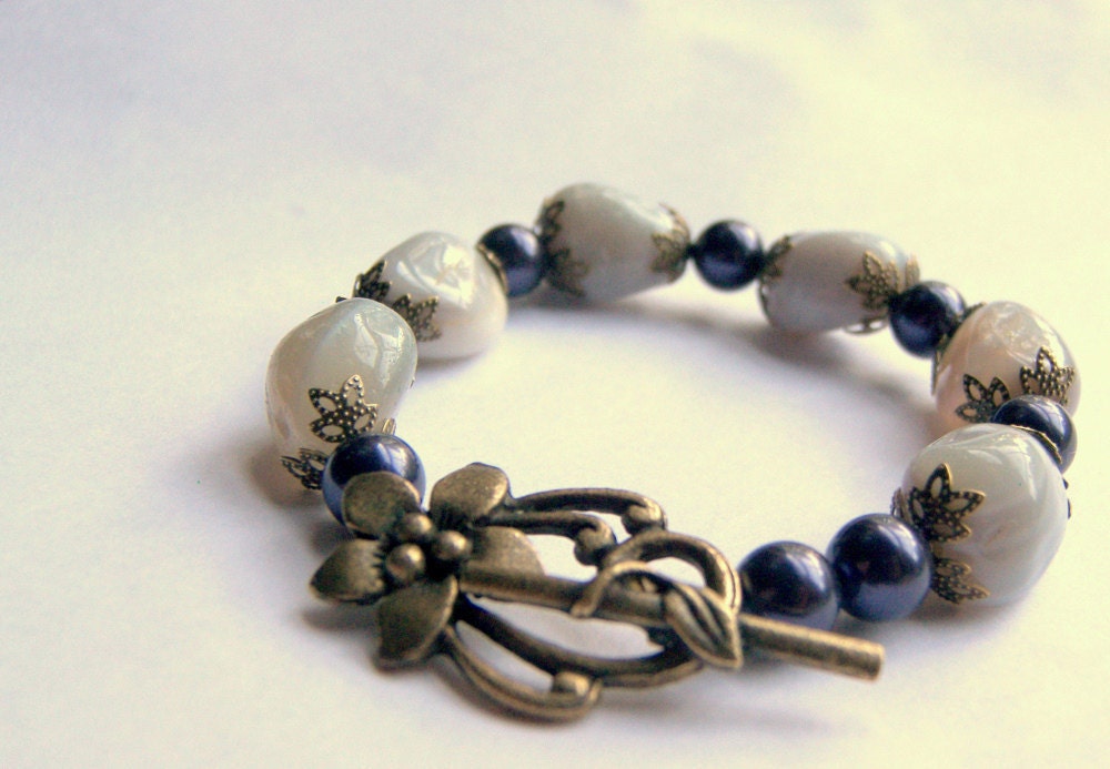 Botswana Agate Nuggets Beaded Swarvoski Dark Purple Brass Bracelet