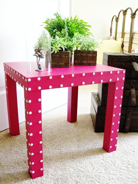 Parsons Side Accent Table / White Nail Head by