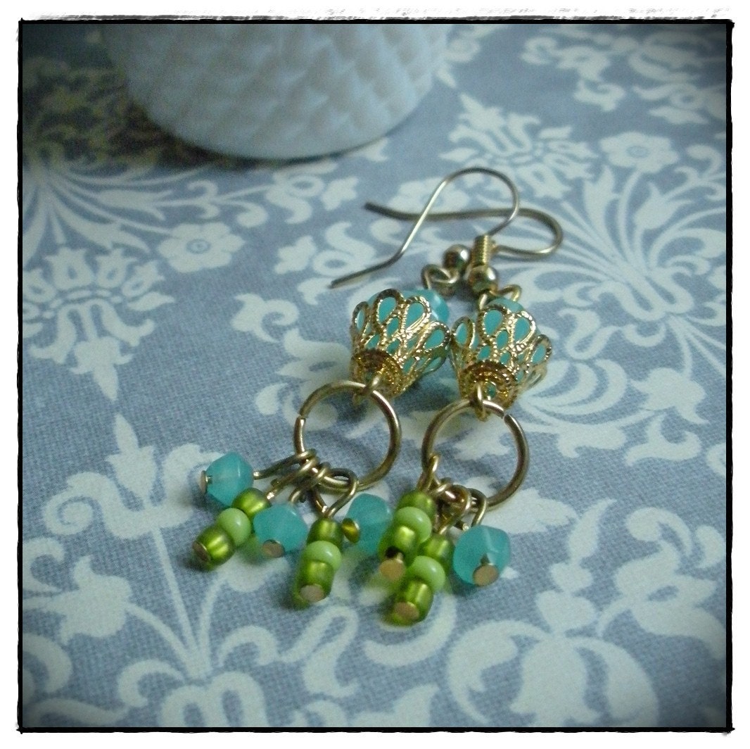 Mes Oui Milk Glass Earrings