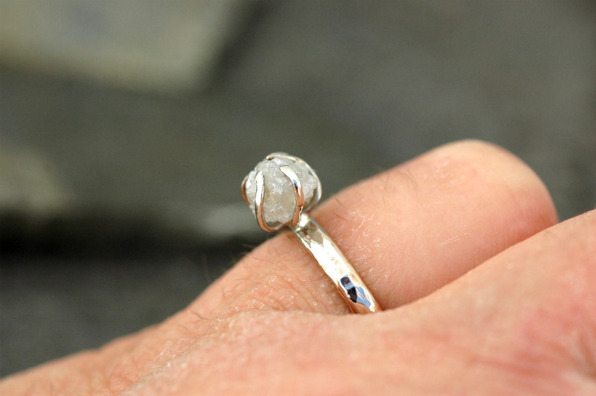 Prong-Set Rough Large Diamond Engagement Wedding Two Ring Set in 18k White or Yellow Gold- Size E Diamonds