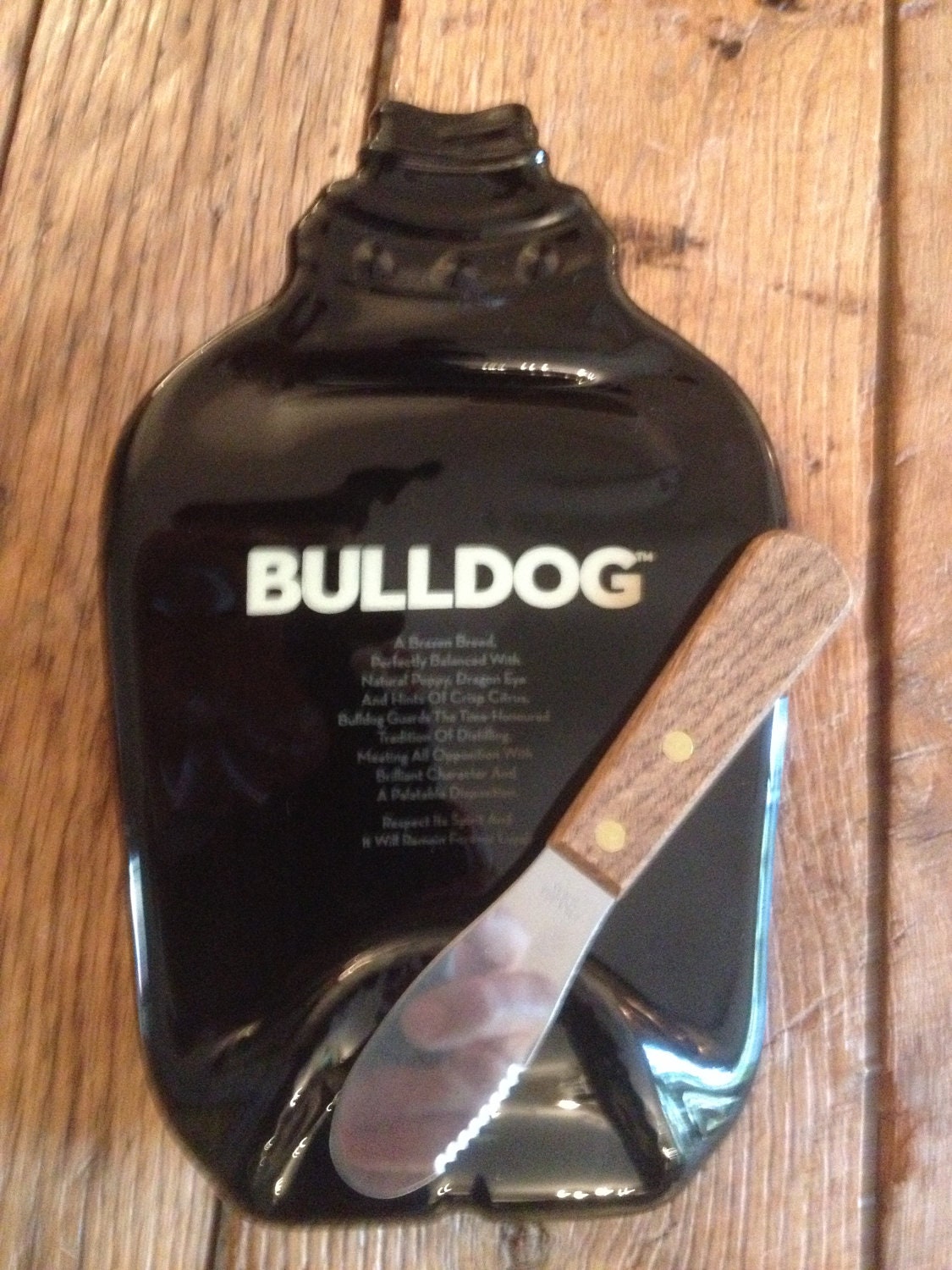 Recycled BULLDOG Gin Liquor bottle SERVING tray by SongbirdandTwig