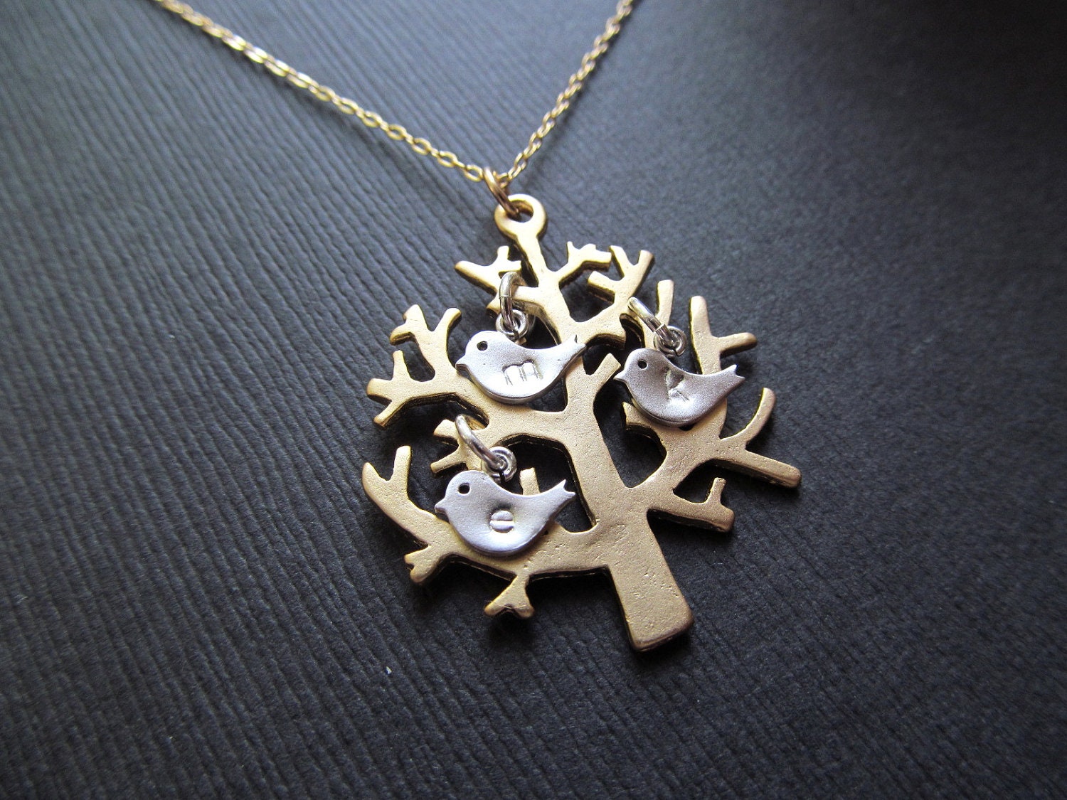 Initial Necklace, Mom Birthday Gift, Mothers Necklace Birthday Gift, FAMILY TREE Necklace, Tree of Life Initials Children Mom Dad