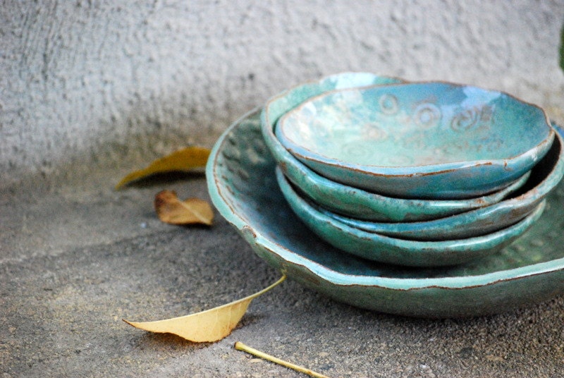 Ceramic Bowls set of five in deep ocean blue - claylicious
