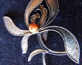 Vintage Art Deco Silver Brooch