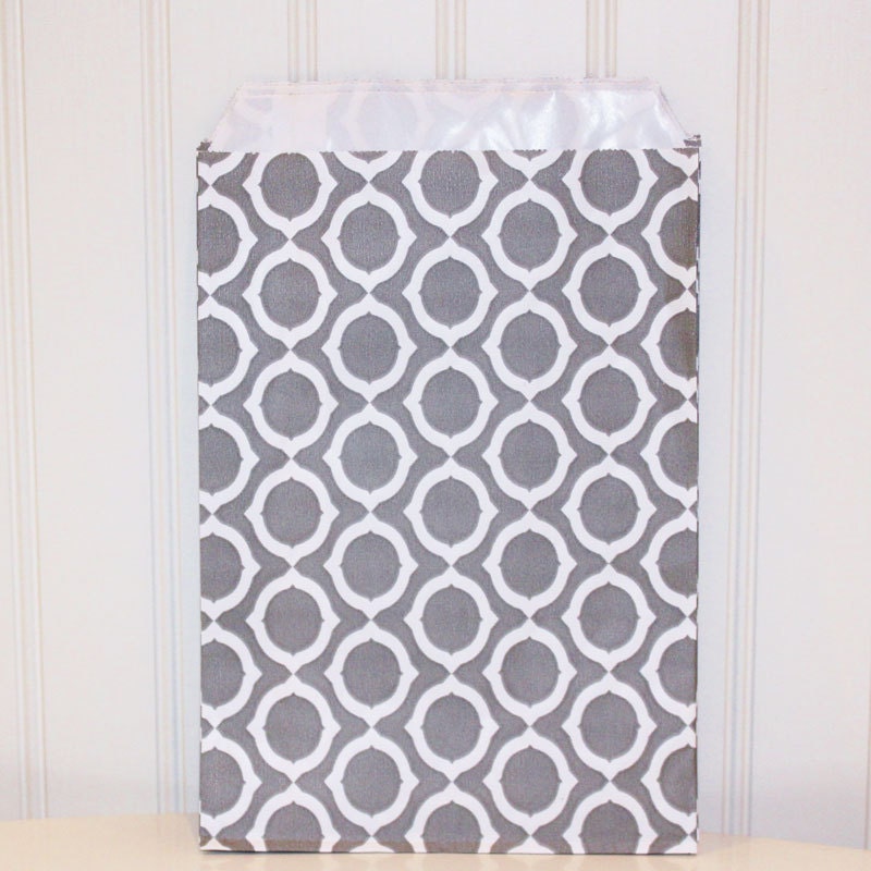Favor Bags, 24 GREY MOD CIRCLE Favor Treat Bags, Wedding Favors, Candy Bar Buffet, Paper Bags, Packaging, Bakery Bags