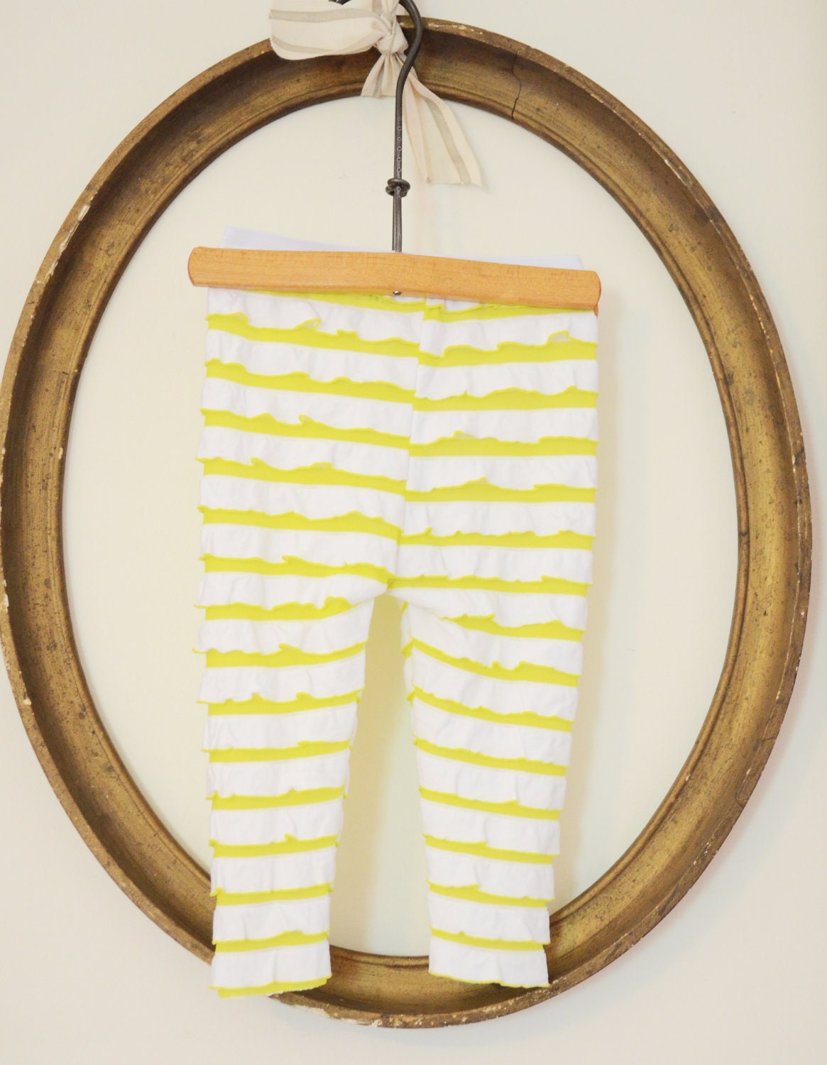 Ruffled Leggings White and yellow 2T