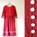 vintage 1970s Dress // Calico Floral Print // Tomato Red // Prairie Ruffle Eyelet // L/XL