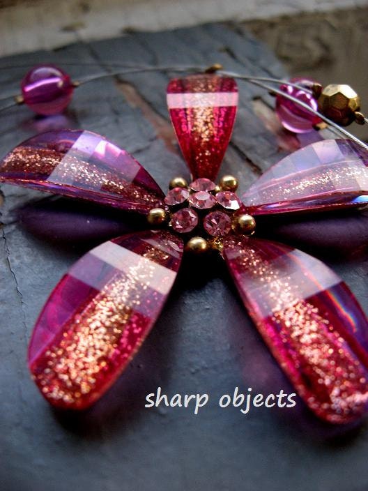RASPBERRY JELLIE - pink, gold, violet resin & rhinestone flower pendant with suspended bead statement NECKLACE