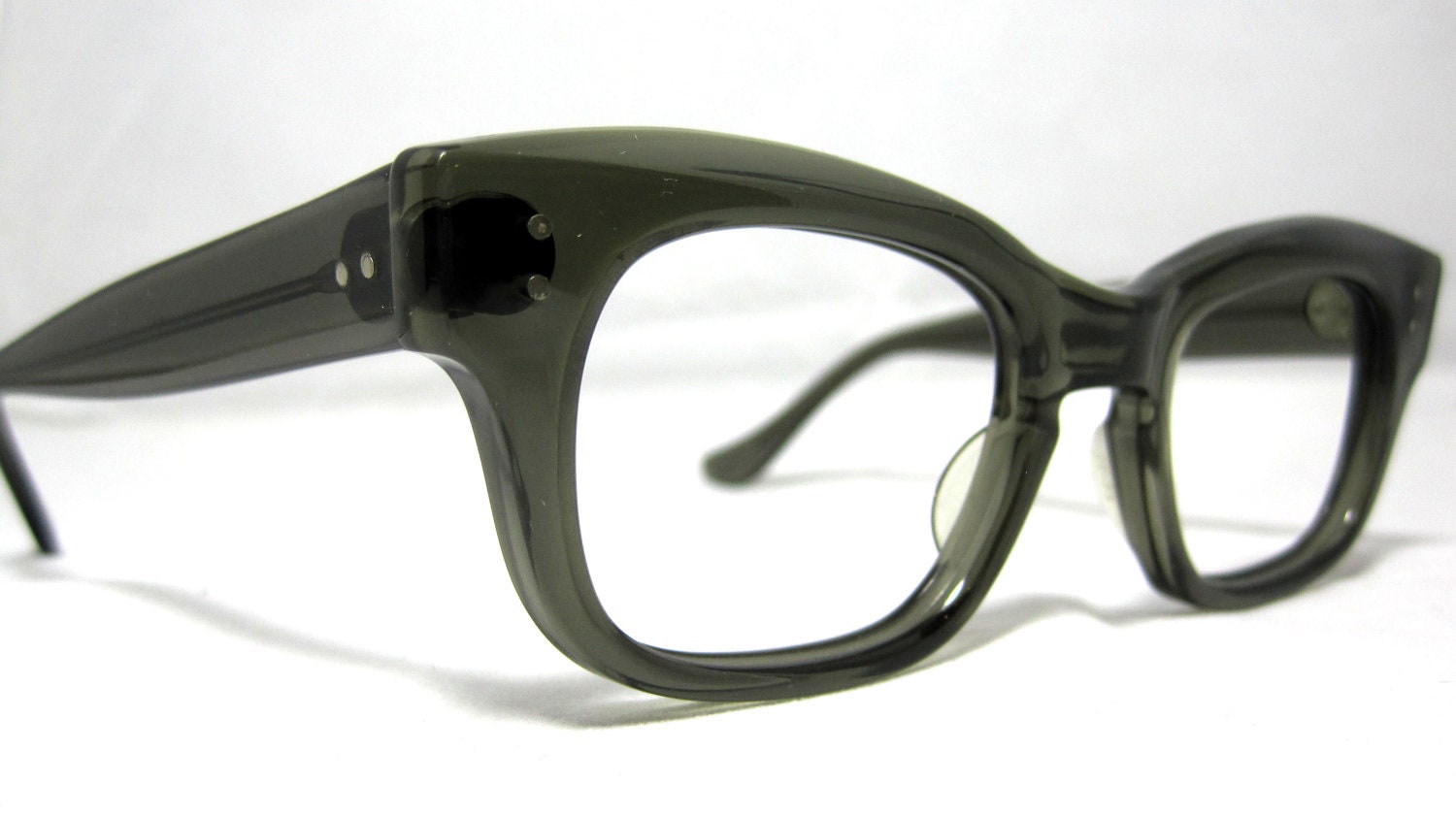 Vintage Eyeglasses. Mens Dark Gray Horn Rim Frames.