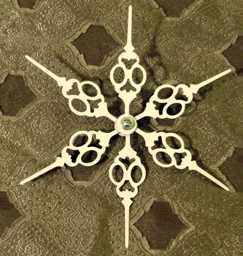 BLACK or WHITE Contessa Crystal- Steampunk Clock Hand Holiday Ornament
