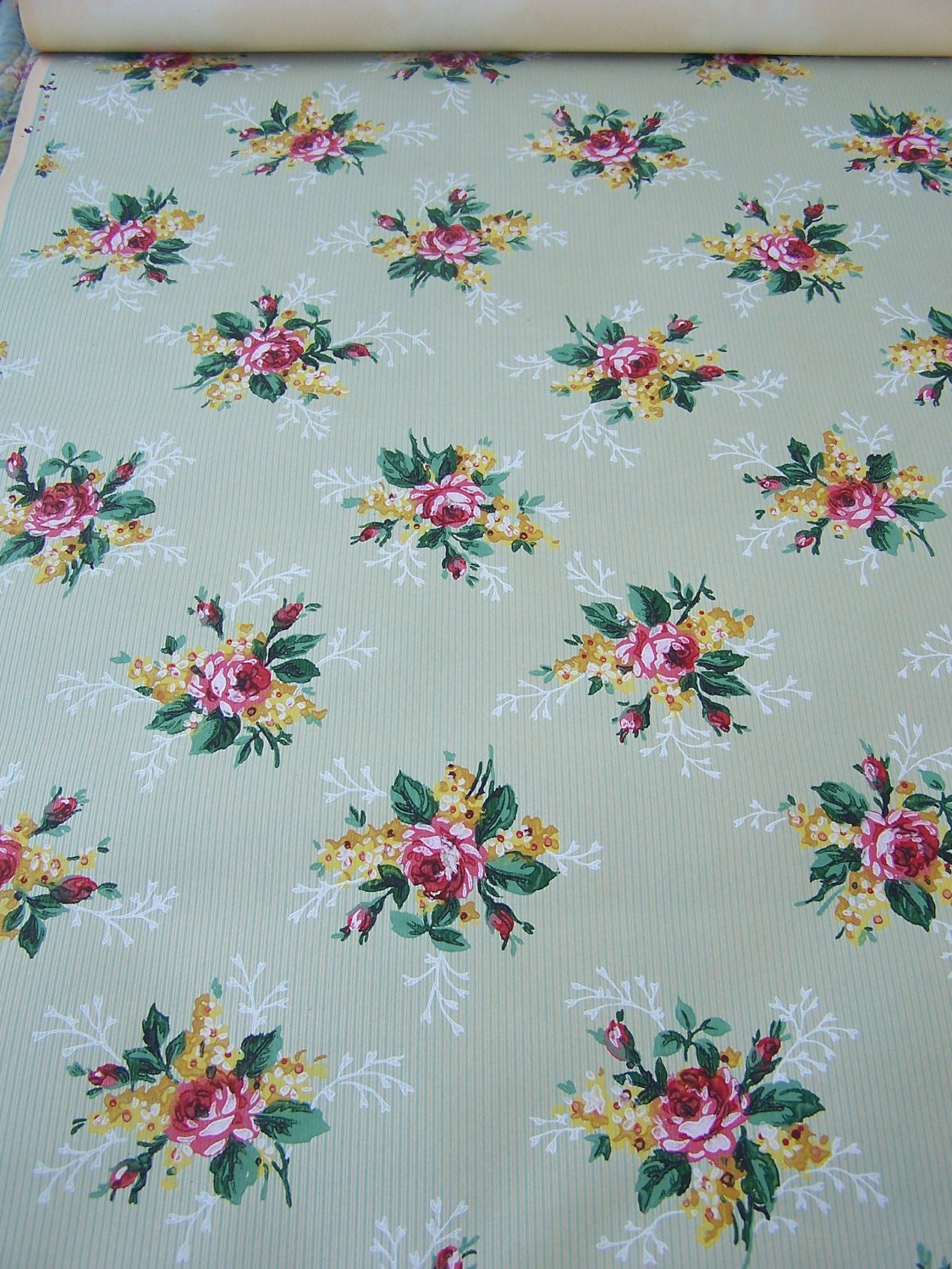 Vintage Wallpaper Summer Roses Motif and ticking pattern Shabby Cottage Floral Bouquets