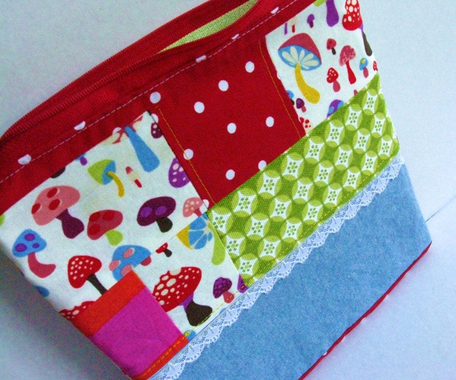 Zip Pouch, Patchwork Pouch, Scrappy Pouch