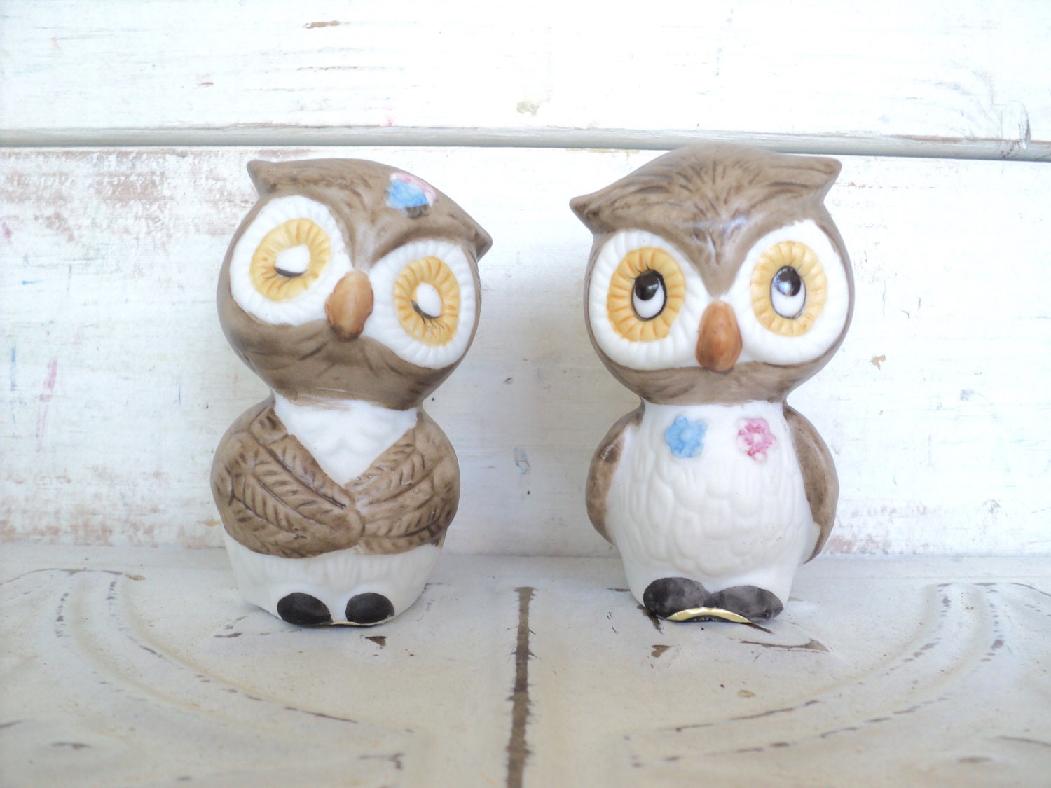 Owl Salt & Pepper Shakers, Vintage Porcelain Set Made in Korea