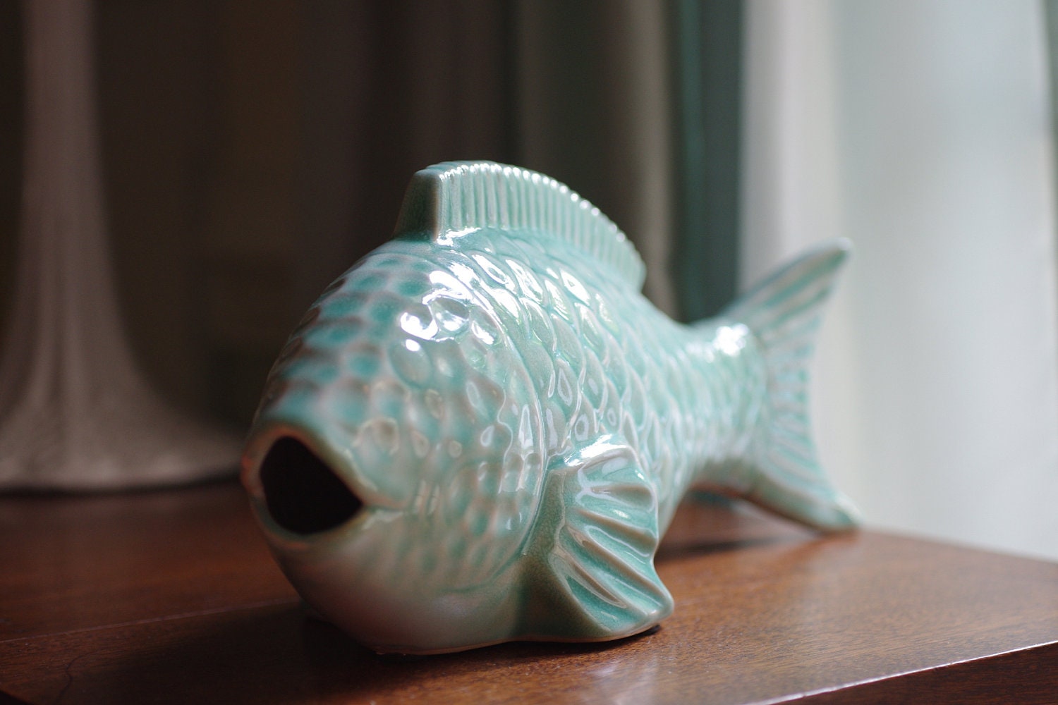Beach Decor Vintage Ceramic Sea Foam Green Fish