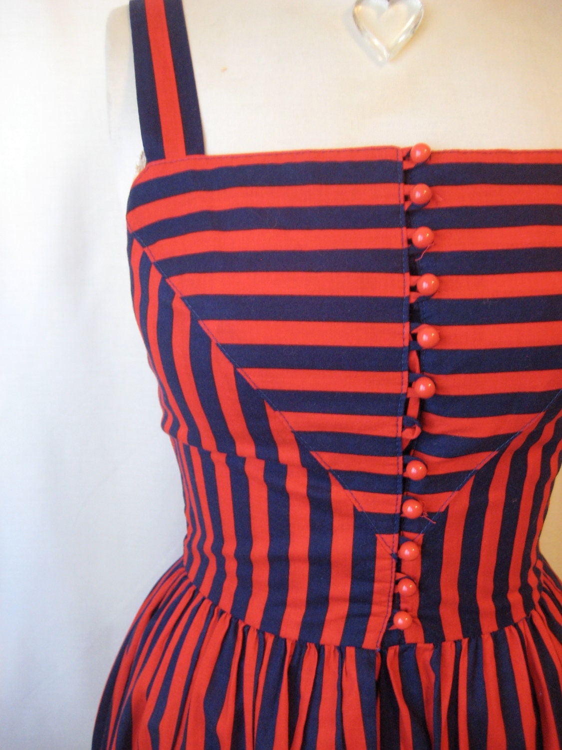 vintage striped dress. 1940s inspired pin up girl. nautical 1970s lanz sundress.