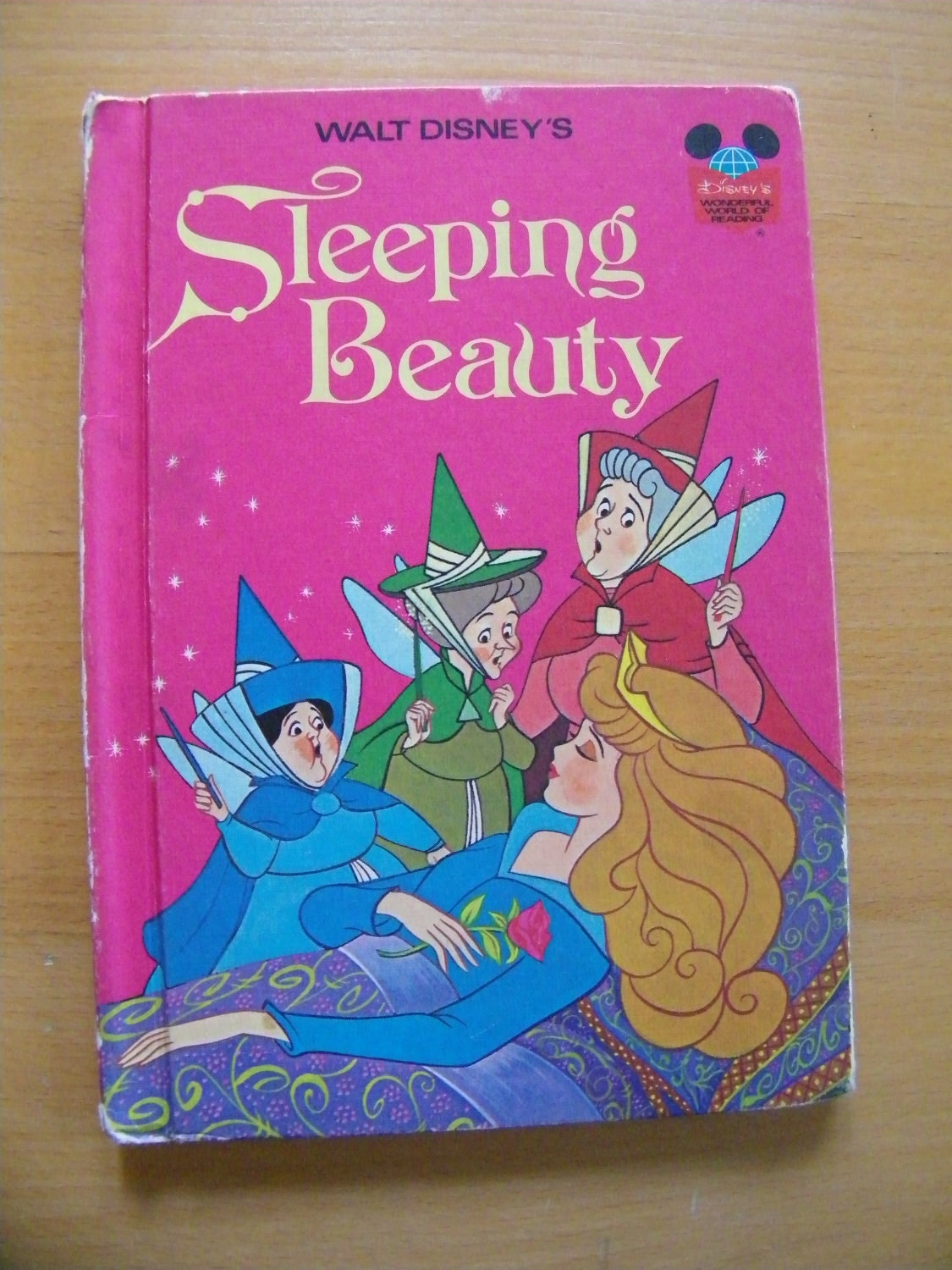 Sleeping Beauty 1974 by Walt Disney Book by THEITGIRLSHOP on Etsy1125 x 1500