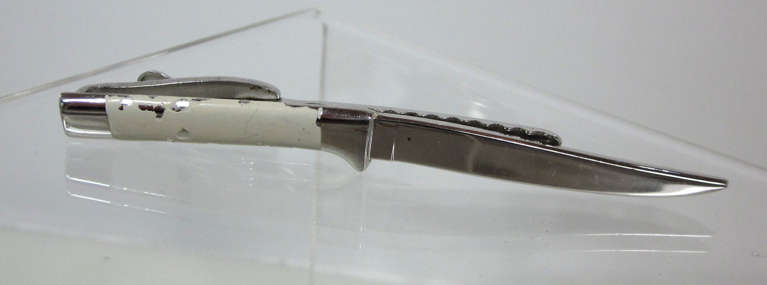 Vintage Hickok Signed Enamel Knife Alligator Clip Tie Clasp