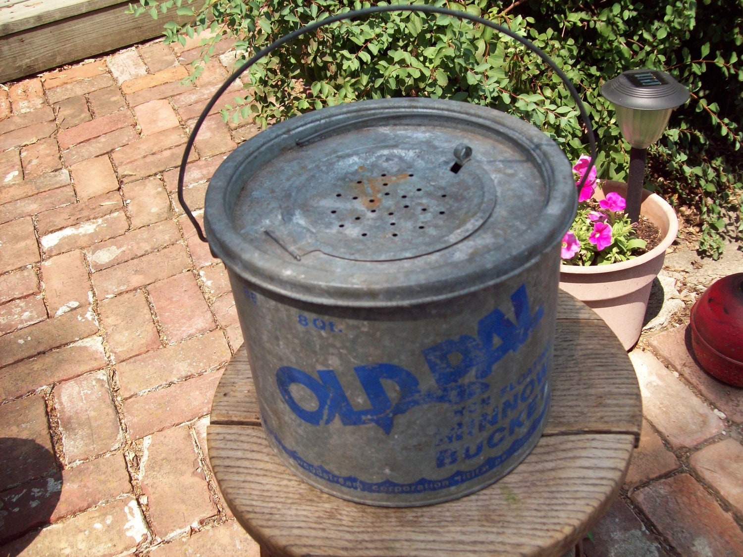 Vintage Old Pal Minnow Bucket. by thevrose on Etsy